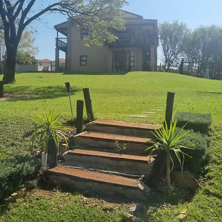 Emufuleni River Logde Vanderbijlpark Room photo