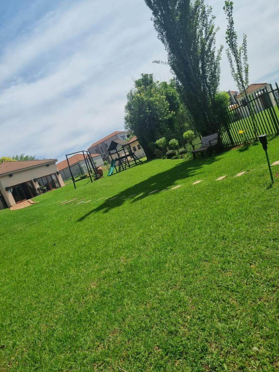 Emufuleni River Logde Lodge Vanderbijlpark