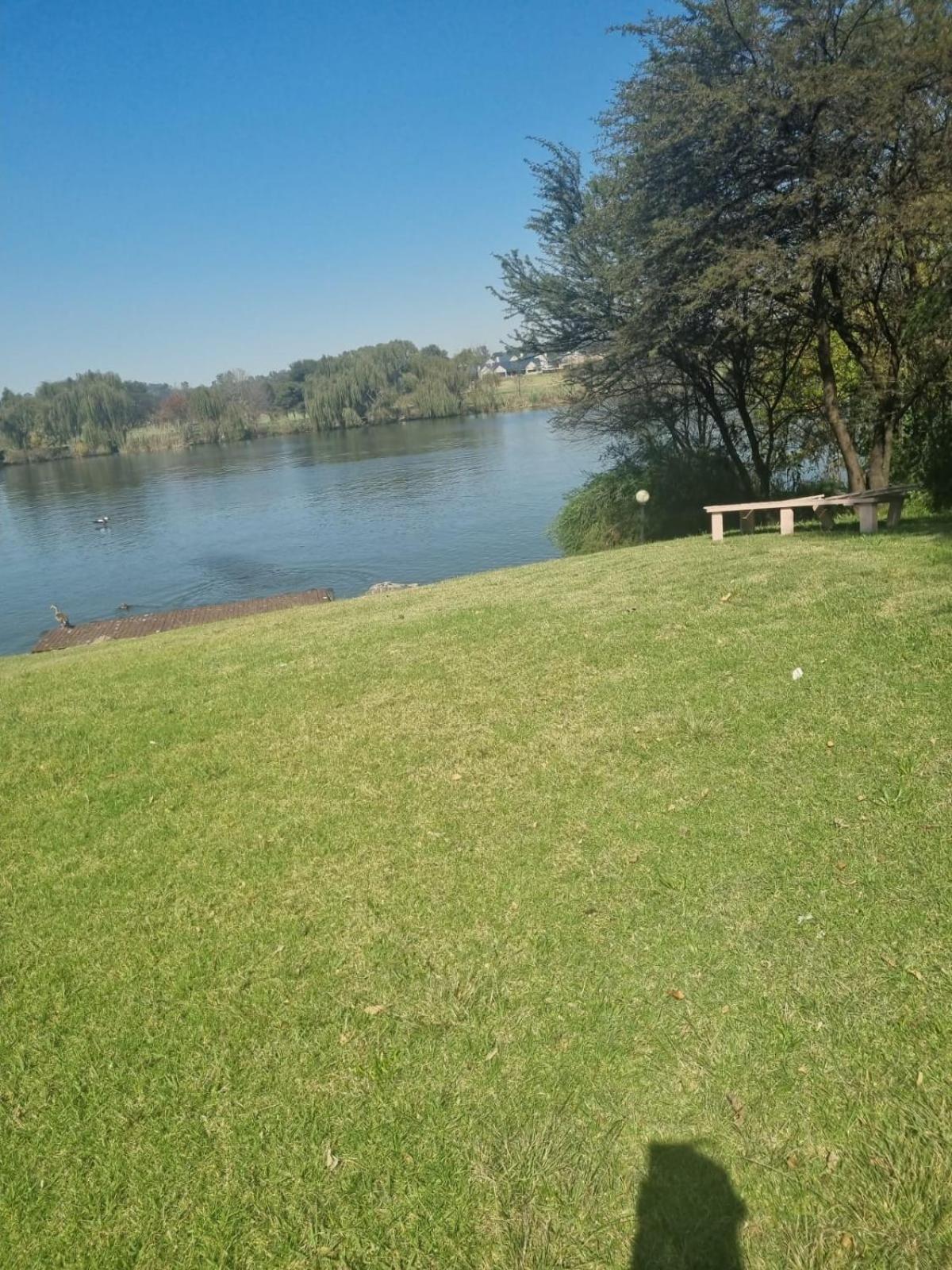 Emufuleni River Logde *