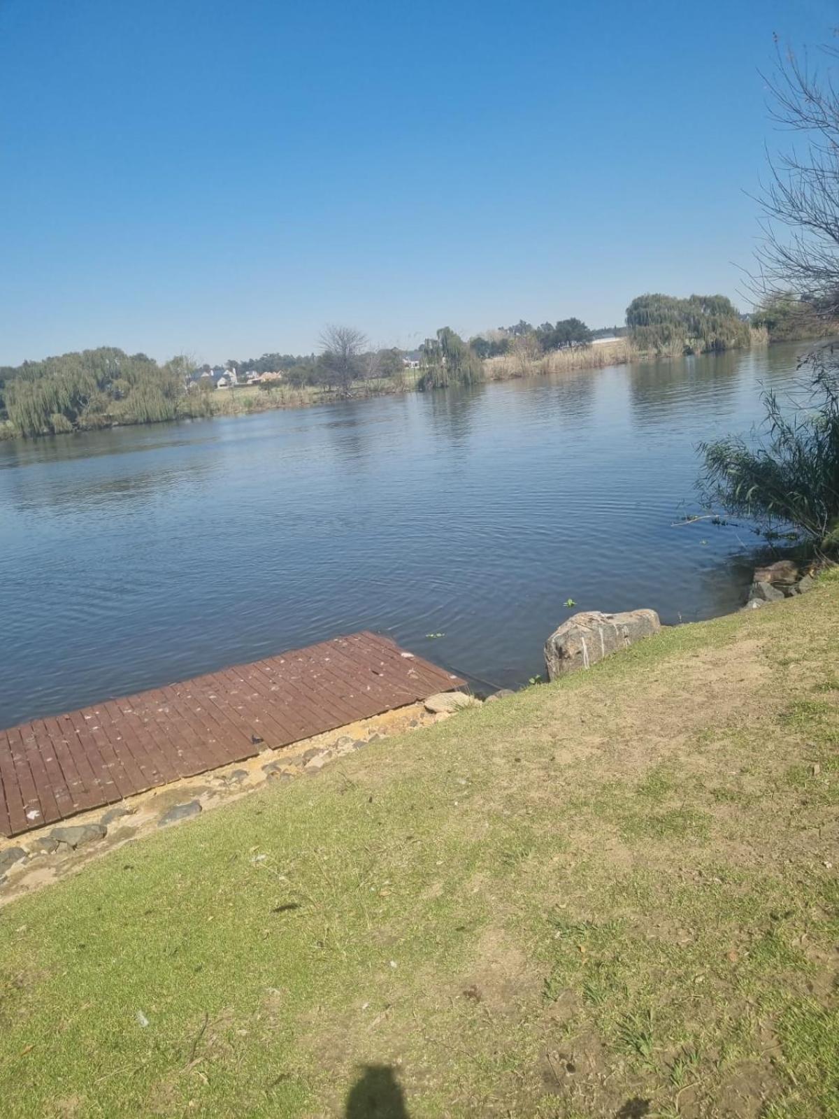 Emufuleni River Logde Lodge Vanderbijlpark